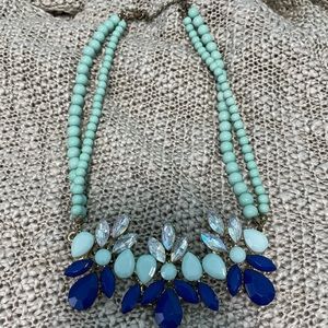 Statement necklace